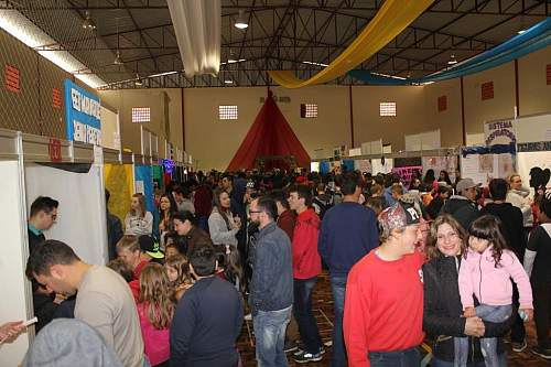 Mais de 2000 pessoas visitam Mostra Regional do Conhecimento em Iomerê